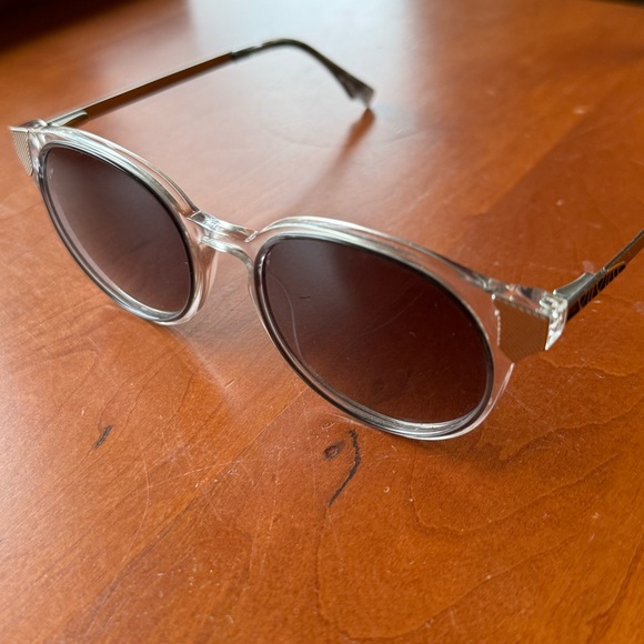 COCO AND BREEZY SUNGLASSES INSPIRE CLEAR GREY - Picture 5 of 8
